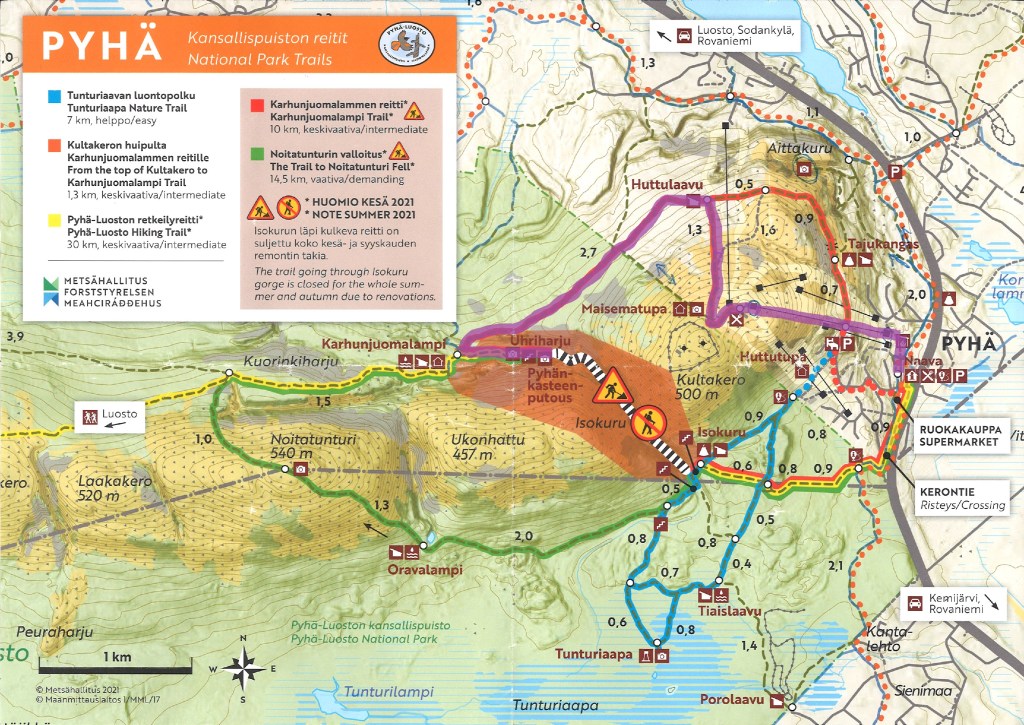 Karttakuva Pyhän kansallispuiston reiteistä.
