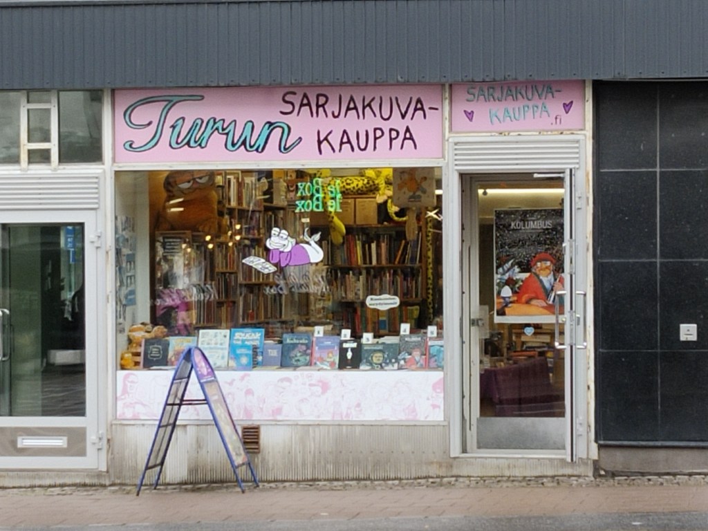 Turun sarjakuvakaupan näyteikkuna